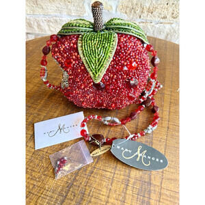 Mary Frances First Bite Beaded Apple Crossbody Handbag Clutch Red Fruit NWT